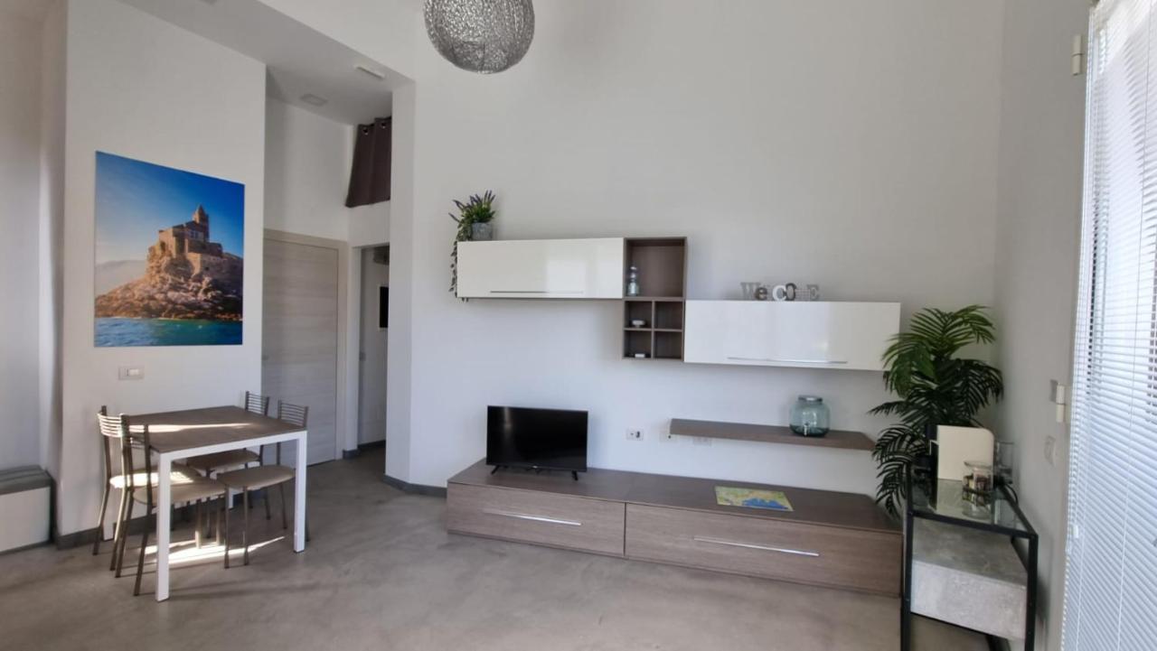 Byron Rooms Специя Экстерьер фото