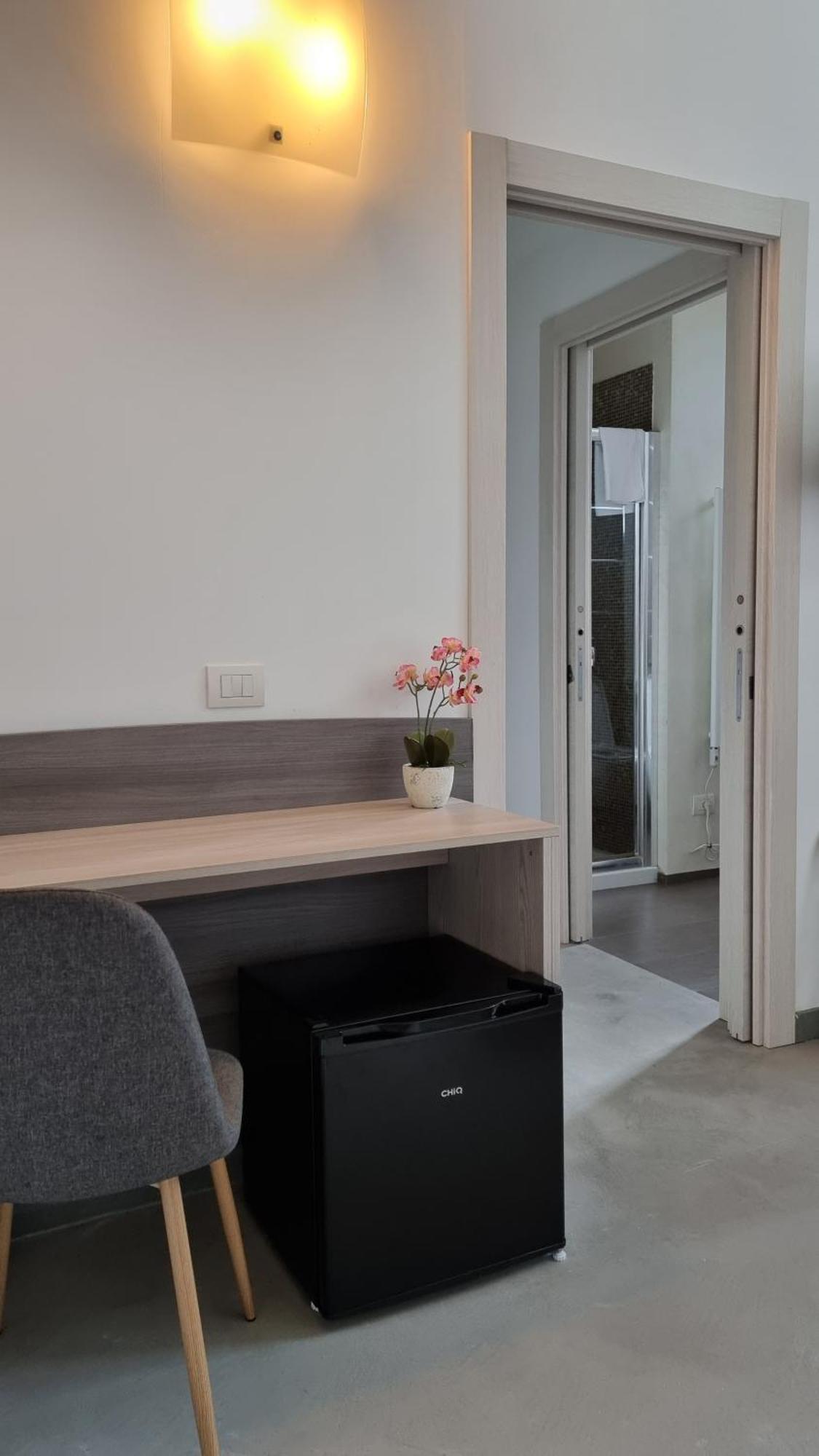 Byron Rooms Специя Номер фото
